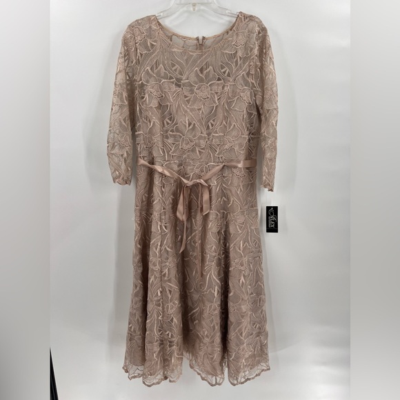 Alex Evenings - 8217835 Illusion Jewel Embroidered new Dress - Picture 8 of 16